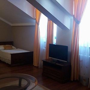 Economy King Room